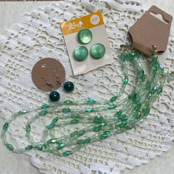 Vintage and Thrift Mystery Bag - Picture 7 of 11